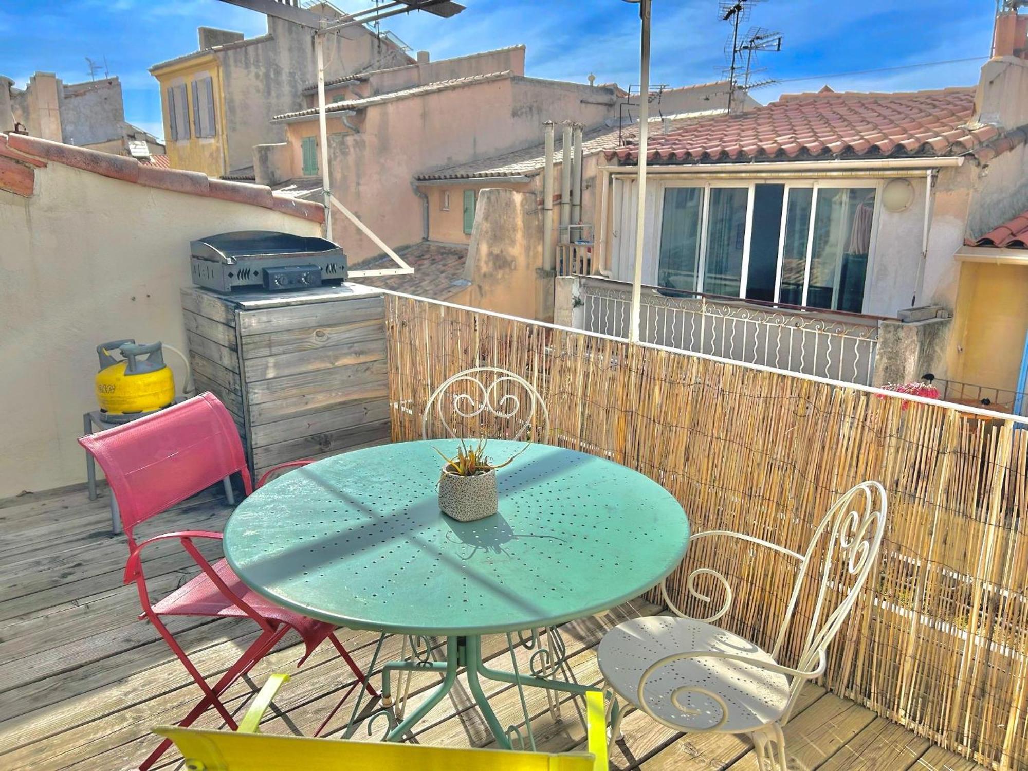 Le Panier - Joli Duplex Centre Ville Historique Avec Grande Terrasse Et Balneo Proche Vieux Port Marseille Exteriör bild